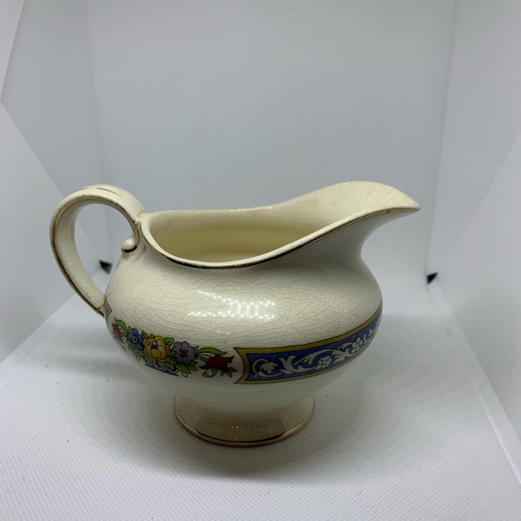 Vintage Johnson Brothers Pareek creamer - Picture 1 of 7